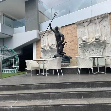 Ocean Garden Sunset - Heated Swimming Pool Free Wifi *