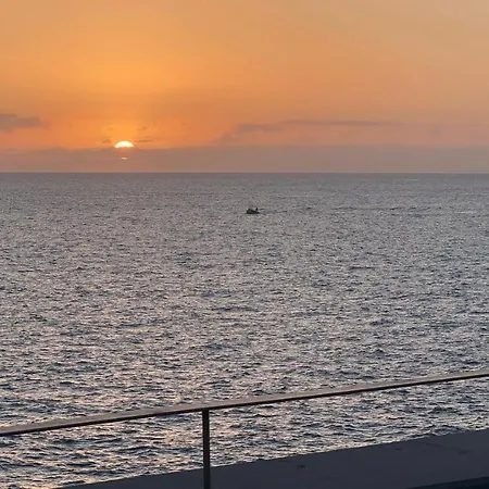 Ocean Garden Sunset - Heated Swimming Pool Free Wifi * Costa Adeje (Tenerife)