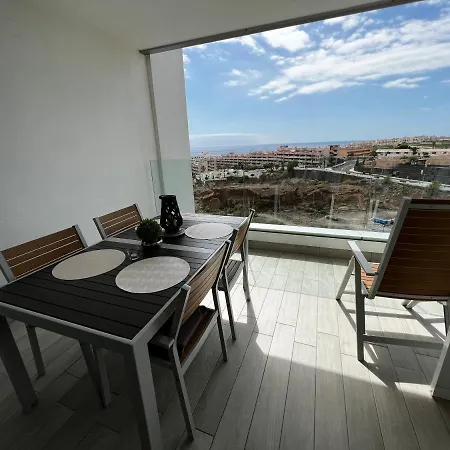 Ocean Garden Sunset - Heated Swimming Pool Free Wifi * Costa Adeje (Tenerife)