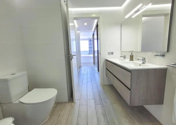 Ocean Garden Sunset - Heated Swimming Pool Free Wifi Apartment *