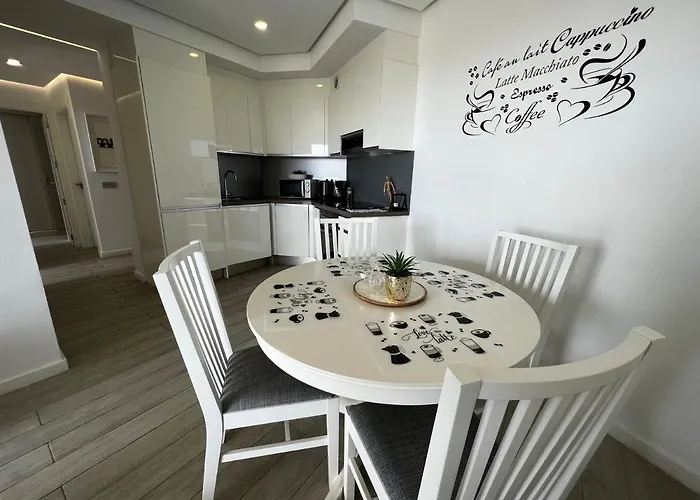 Ocean Garden Sunset - Heated Swimming Pool Free Wifi *