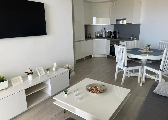 Apartament Ocean Garden Sunset - Heated Swimming Pool Free Wifi