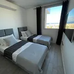 Ocean Garden Sunset - Heated Swimming Pool Free Wifi Apartament *